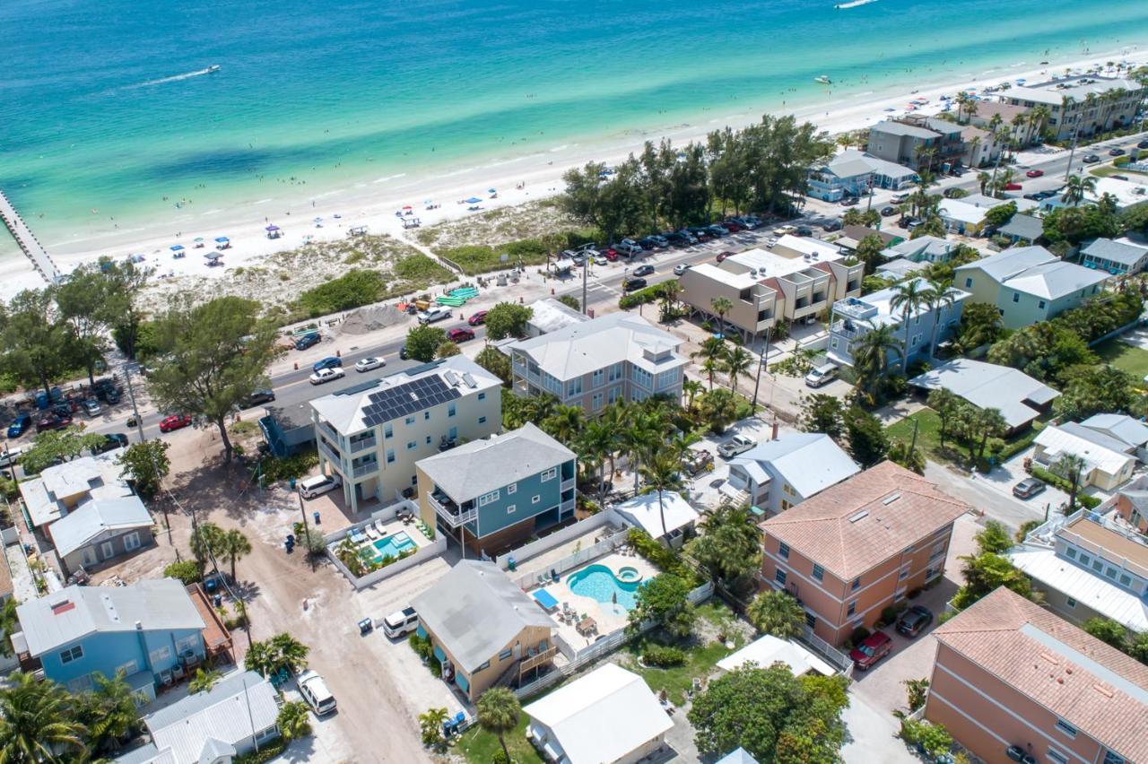 Hibiscus Hideaway Condo Walk To Historic Bridge St Bradenton Beach Exterior photo